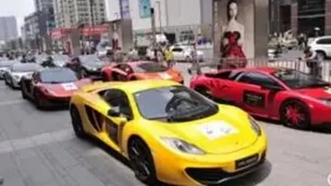 “黄紫昌加盟苏超，扬子零度角表现引喝彩”